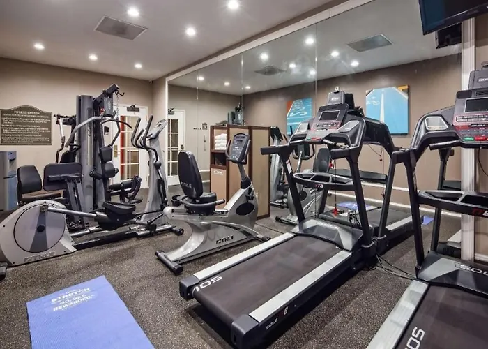 Hotel Comfort & - Northwoods 4*