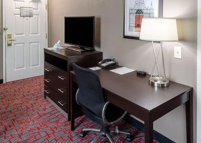 Hotel Comfort & - Northwoods