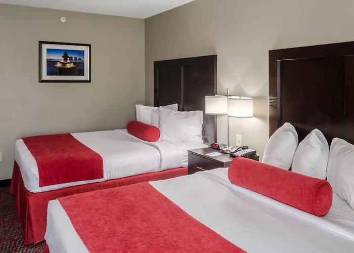 Hotel Comfort & - Northwoods 4*
