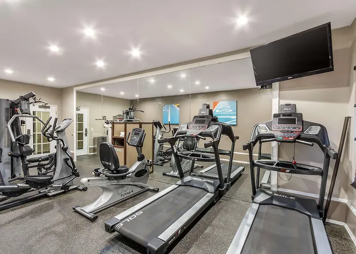 Comfort & - Northwoods Hotel North Charleston