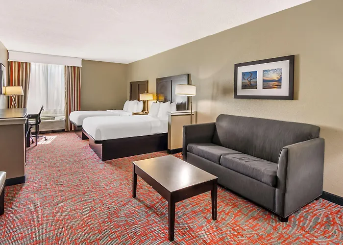 Hotel Comfort & - Northwoods 4*