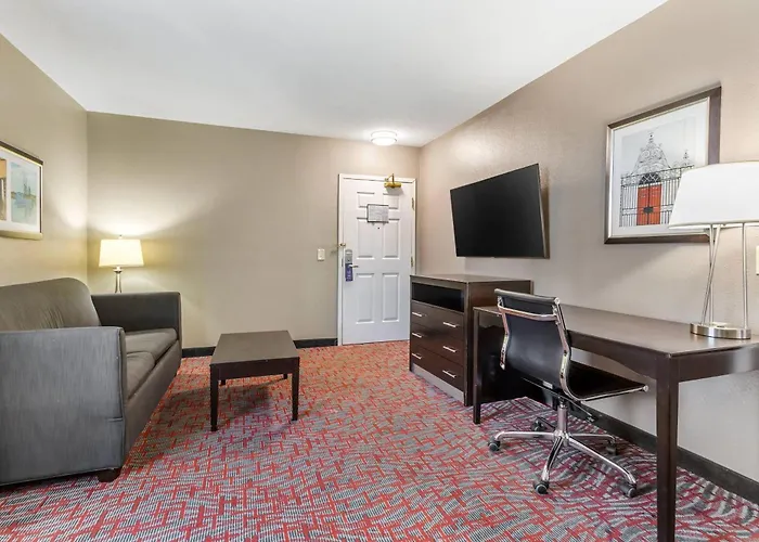 Comfort & - Northwoods Hotel North Charleston