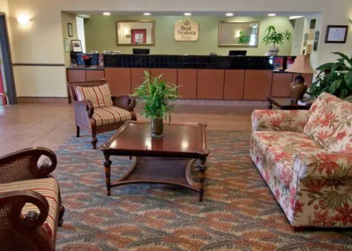 Hotel Comfort & - Northwoods