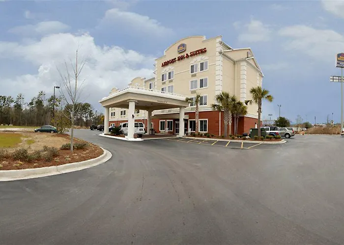 Hotel Comfort & - Northwoods 4*