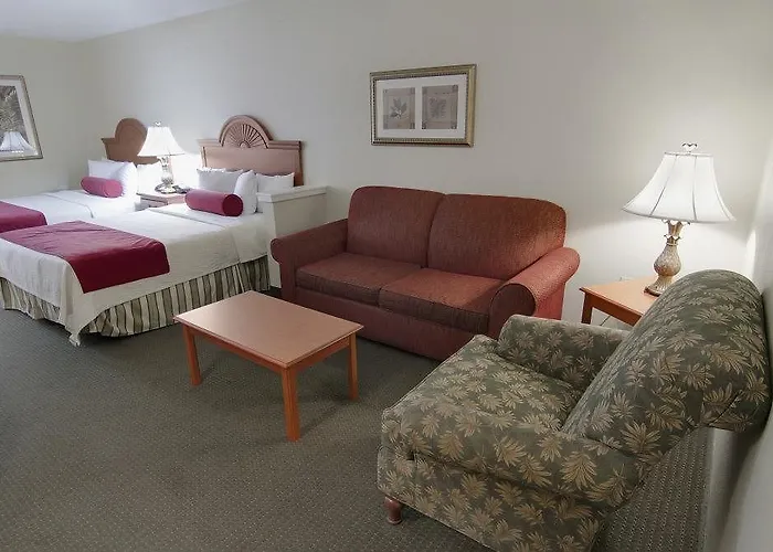 Hotel Comfort & - Northwoods 4*